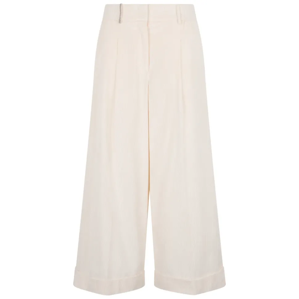 Pantaloni ampi color bianco panna dal design versatile e minimalita.