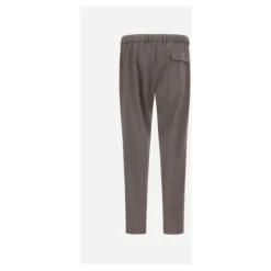 Pantaloni con pinces frontali