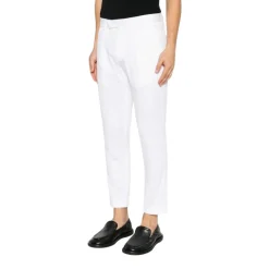 Pantaloni cropped
