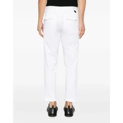 Pantaloni cropped