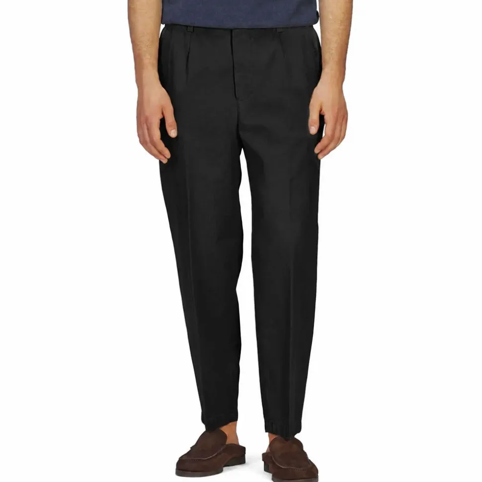 Pantaloni cropped