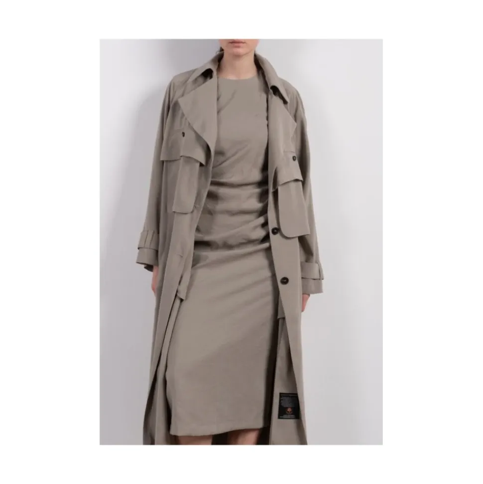 25P042 Long Trench