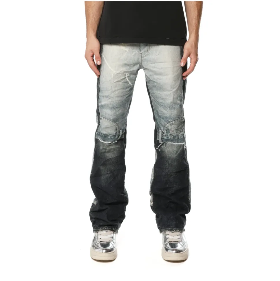 P026 Loose-fit Jeans