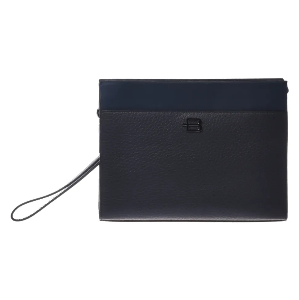 Pochette in pelle martellata