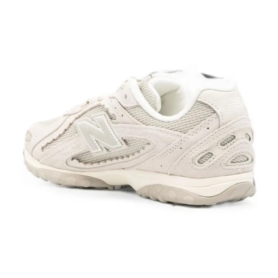 Running Shoes