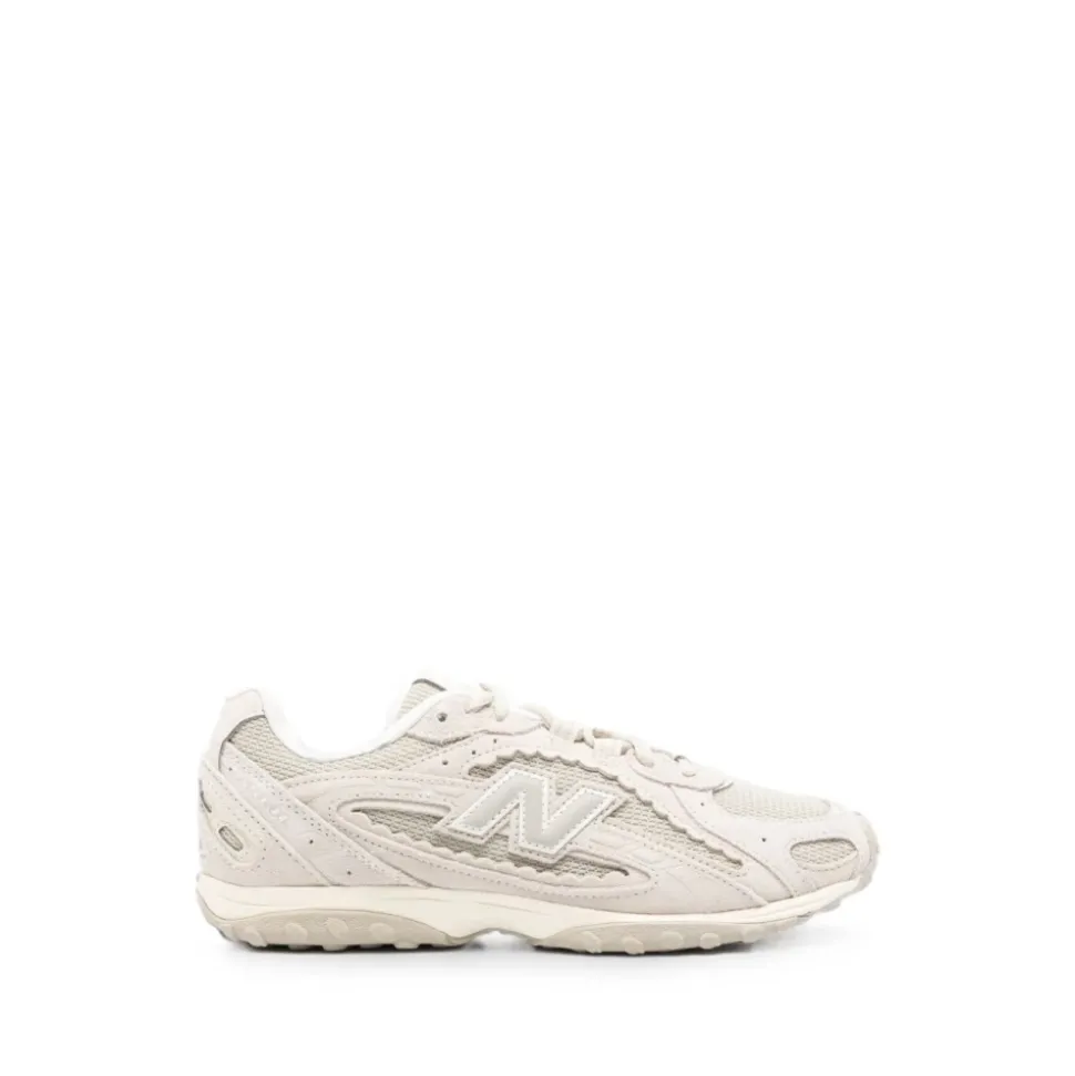 Running Shoes