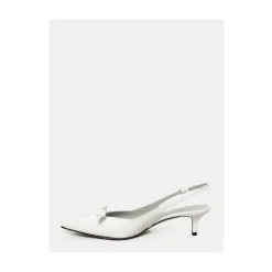 Sandalia slingback in pelle bianca con fiocco