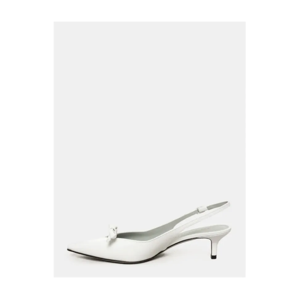 Sandalia slingback in pelle bianca con fiocco