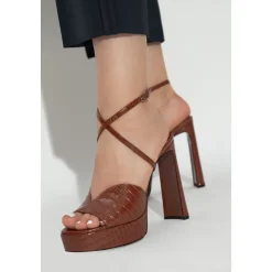Sandali con plateau Karli