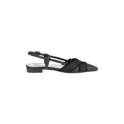 Scarpe basse nere in pelle