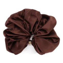 Scrunchie in raso con decorazione dorata