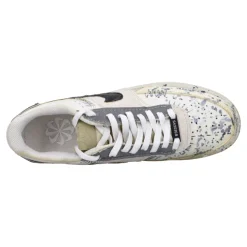 Seddys Sneakers