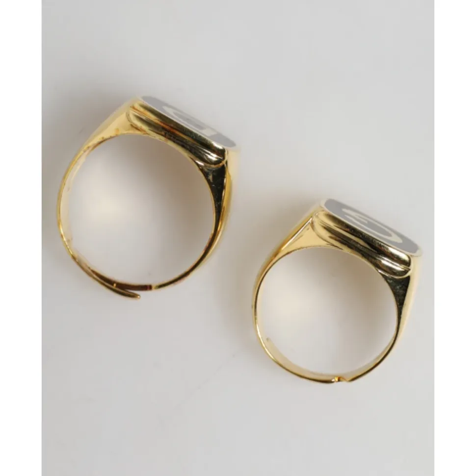 Signet Ring