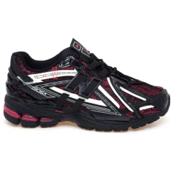 Sneake New Balance 1906 Protection Pack in ecopelle e tessuto