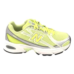 740 Sneaker