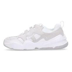 Sneaker Low-Top con Logo Swoosh