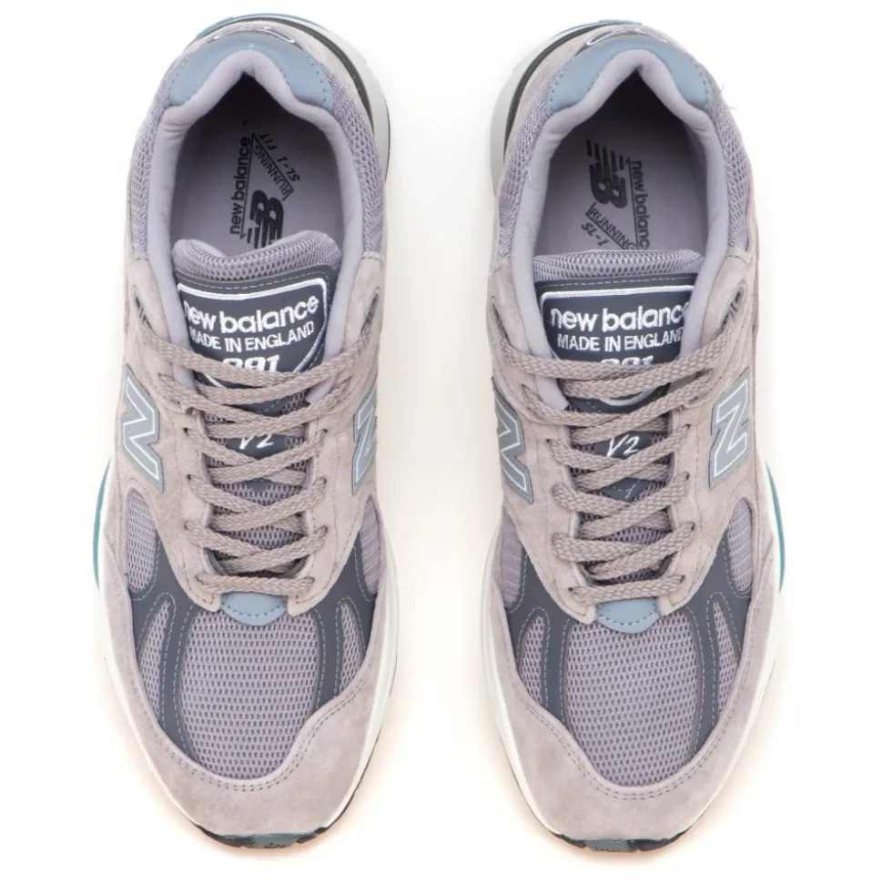 Sneaker New Balance 991 v2 in camoscio e mesh