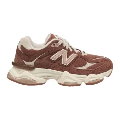 9060 Sneakers