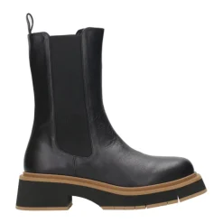 Stivali in Pelle Nera con Zip