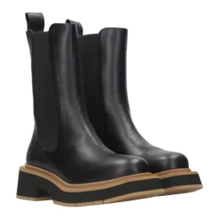 Stivali in Pelle Nera con Zip