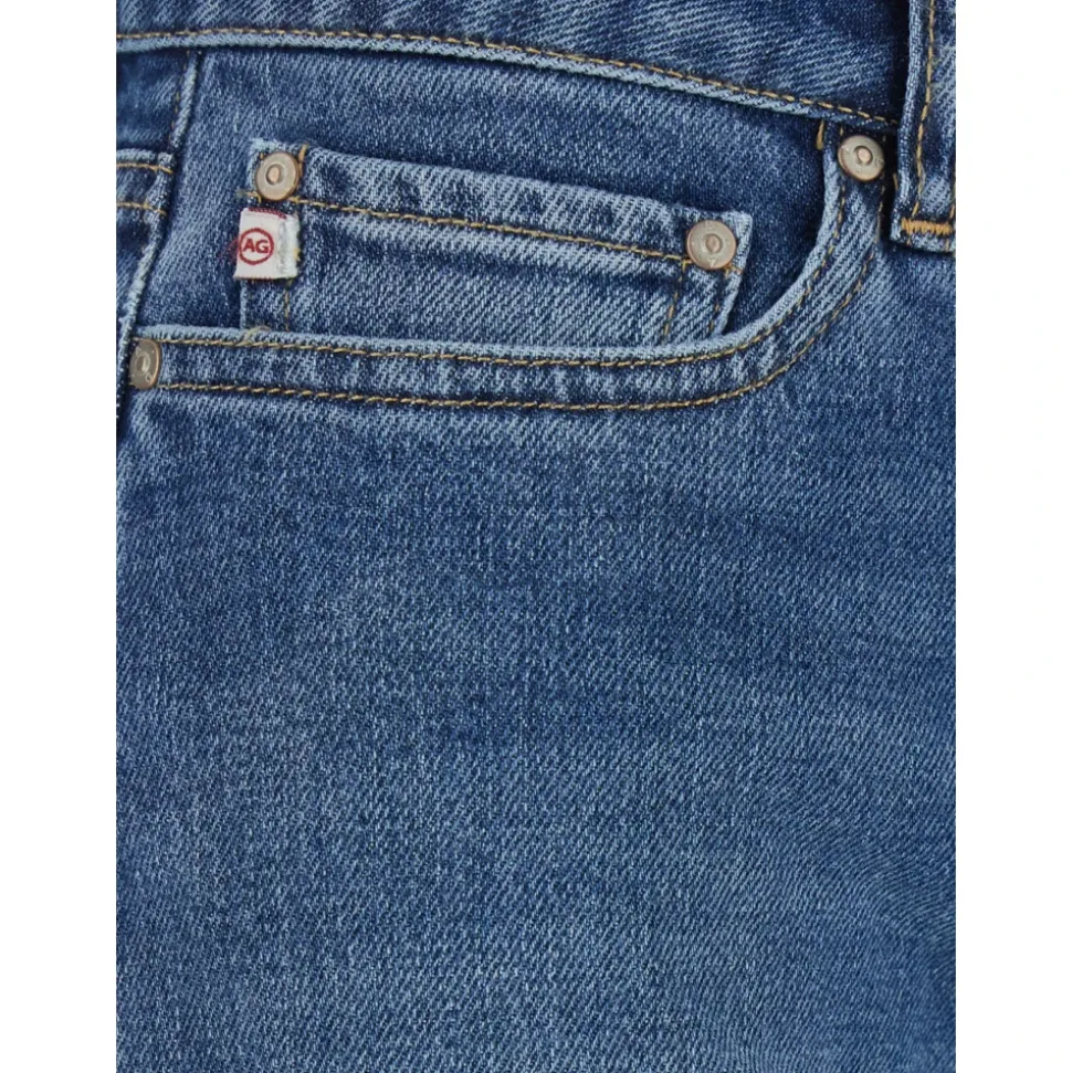 Straight Jeans