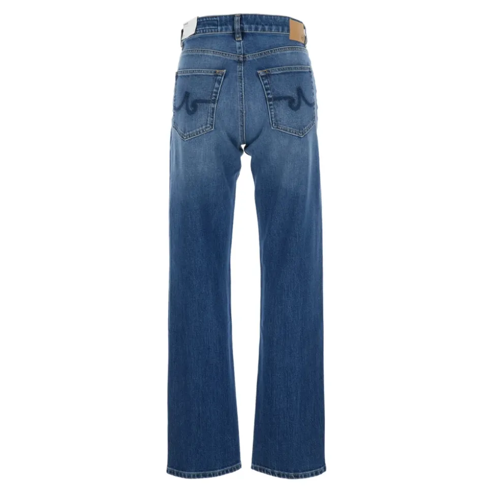 Straight Jeans