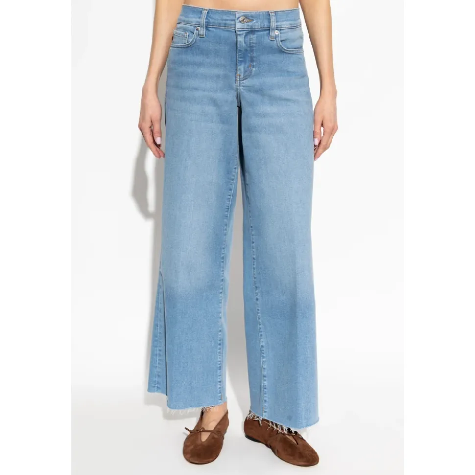 Straight Jeans