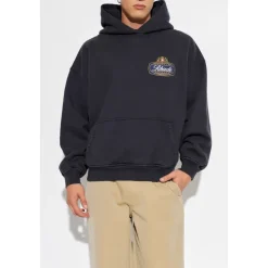 Sweatshirts & Hoodies