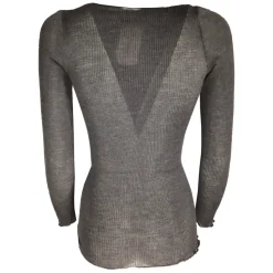 Top a maniche lunghe con scollo a V e dettaglio in raso