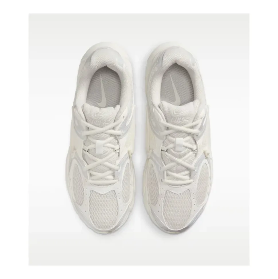 V5 RNR Sneakers